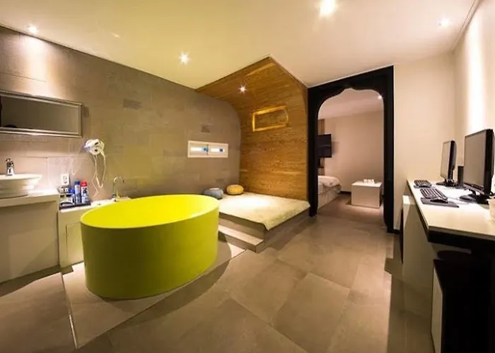 Hotel Ez Seoul