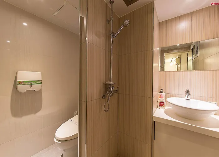 Ez Hotel 2*